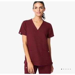 Figs Burgundy set size s casma three pocket scrub top and Zamora jogger pants